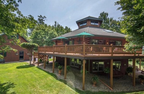 Swanton House | Pinnacle Paradise! Hot Tub! Dock Slip included!