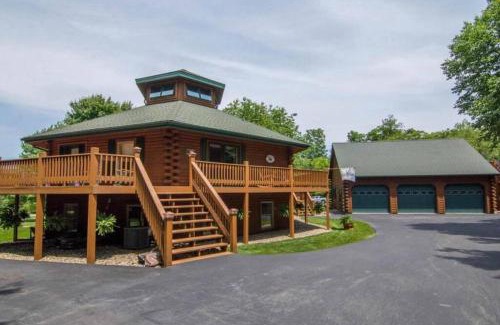 Swanton House | Pinnacle Paradise! Hot Tub! Dock Slip included!