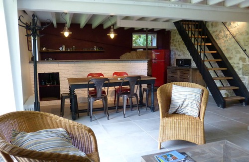 Saint-Philippe-dAiguille House | PIQUEROQUE: A haven of peace among vineyards and woods.