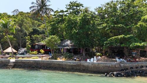 Ko Lanta Resort | Pirates Bay Resort & Spa
