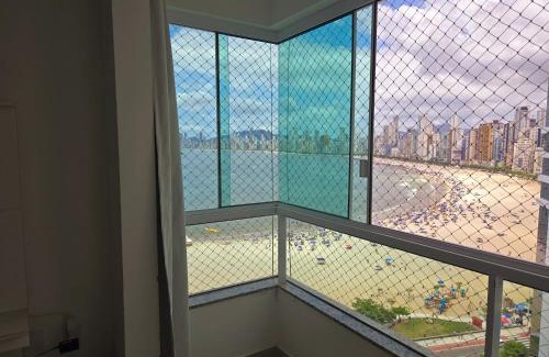 Pioneiros Apartment | Piscina a beira-mar, tranquilidade e qualidade no melhor de BC