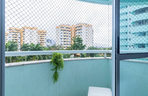Jacarepagua Apartment | Piscina Barra da Tijuca Brazilian Corner
