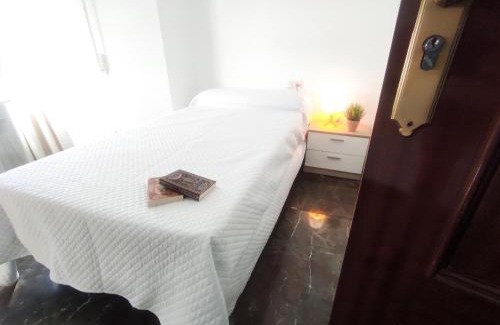 Jaen House | Piso compartido DELYRENT, zona CorteInglés Nogales 25