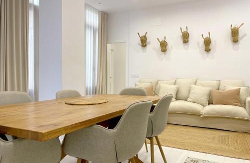 La Goleta Apartment | Piso con patio, 3 habitaciones, en La Goleta