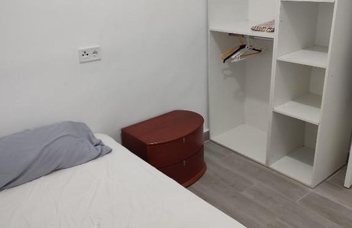 Zaidin Apartment | Piso Estadio los Cármenes