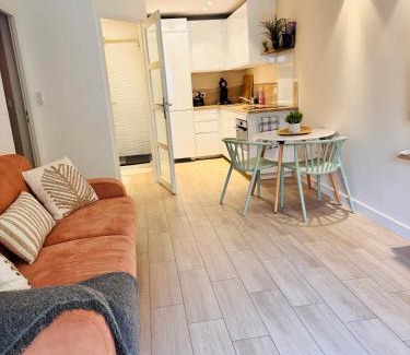 Boulouris-sur-Mer Apartment | Plage à 3 minutes à pied