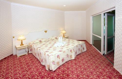 Sunny Beach Hotel | Planeta Hotel & Aquapark FREE Beach Access - ULTRA All Inclusive