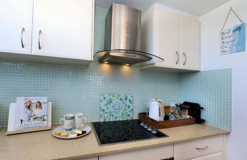 Bargara Apartment | Platinum Apartments Unit 7