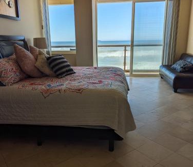 Villa del Mar Apartment | Playa Bonita condo