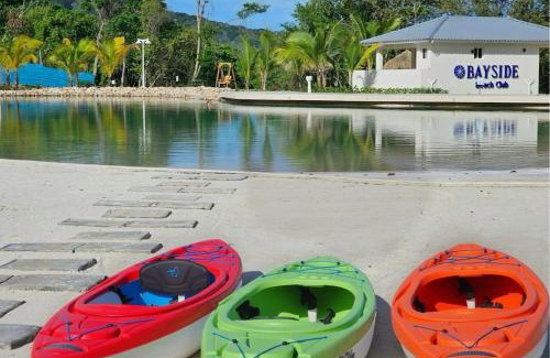 Tumba Vieja Apartment | Playa Dorada Apartamento con Piscinas, Toboganes y Diversión
