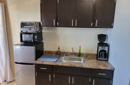 Ensenada Bed & Breakfast | Playa Hermosa Inn at the beach