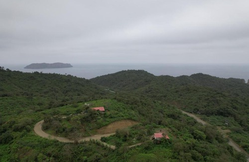 Puerto Lopez House | Playita