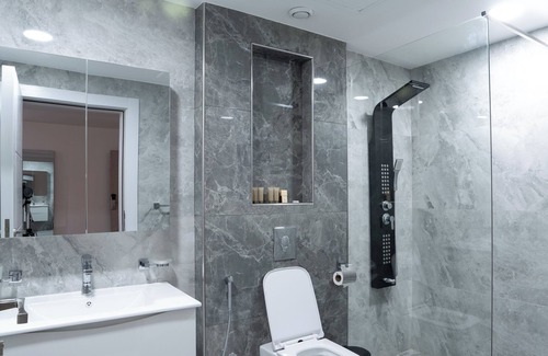 Dasman Hotel | Plaza Athenee Hotel