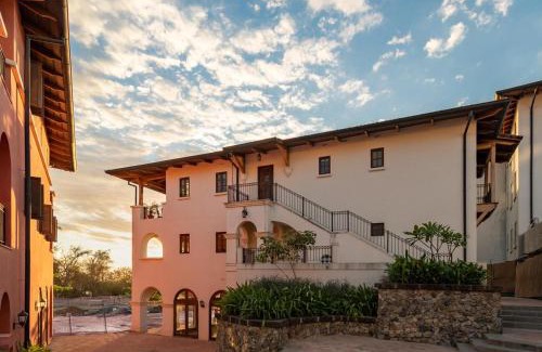 Las Catalinas Apartment | Plaza Mercado 24 At Las Catalinas