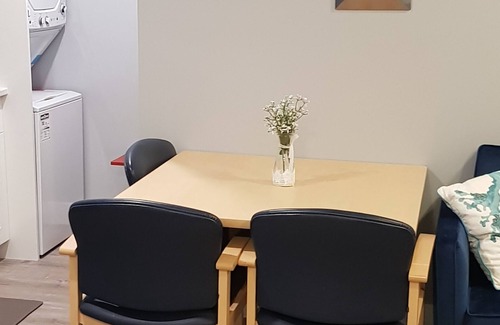 Saskatoon Apartment | Pleasant 1 Bedroom Private Suite in the Meadows