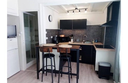 Cœur de Ville Apartment | Pleasant furnished studio