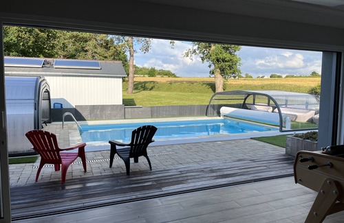 Locquirec House | pleasant house for 6 with heated swimming pool