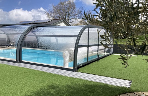Locquirec House | pleasant house for 6 with heated swimming pool