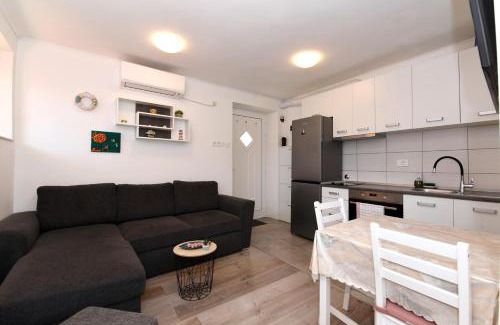 Ploce Apartment | Pločica