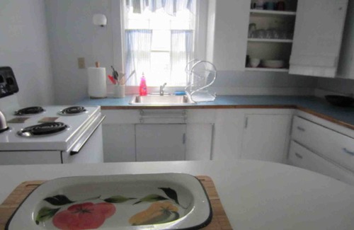 Rockland Apartment | Plot your next break at Prosehaven