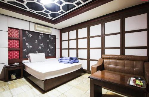 Choryang Hotel | Plus Motel