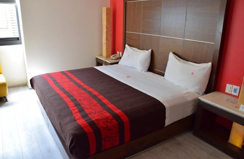 Mexico City Hotel | Plutarco Suites