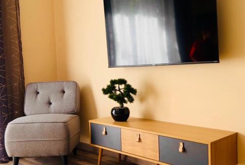 Celleneuve Apartment | Pluton