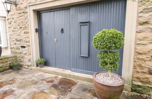 Hope Valley Cottage | Poacher's Arms