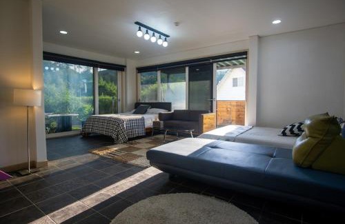 Pocheon House | poceon rabiaenrojeu pensyeon