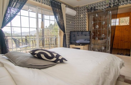 Pocheon House | Pocheon Joey Tomato Pension
