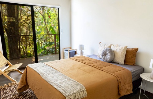 Manzanillo Cabin | Pocho T Room #2