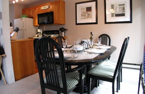 White Haven House | Pocono House w/Hot Tub & EV Charger-Slopeside @Jack Frost Near Hiking, Fishing.
