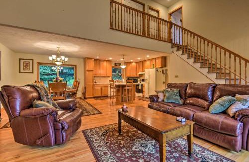 Gouldsboro House | Pocono Mountain Home with 3 Community Lakes!