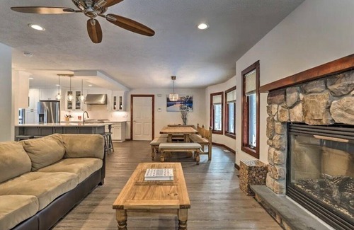 Pocono Pines House | Pocono Mountains Lake Naomi - Pocono Pines, PA renovated luxury design house