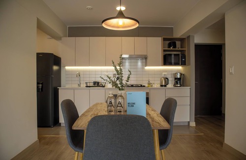 Santa Cruz Apartment | Pod by Wynwood House