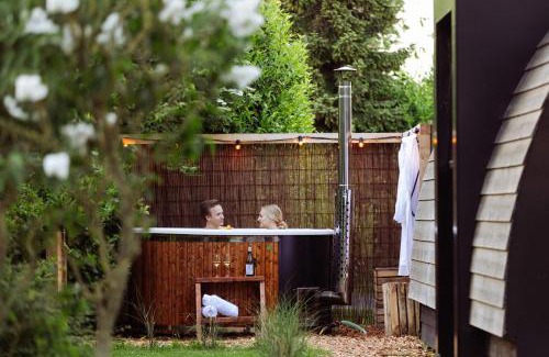 Oostrum House | Pod huisje met hottub