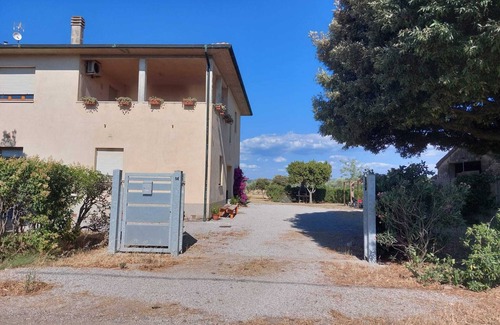 Campiglia Marittima Apartment | Podere "Il frassino" with swimming pool