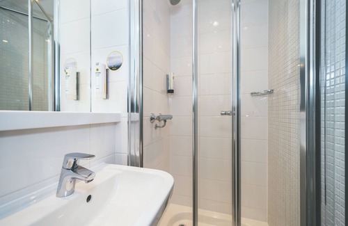 Paddington Hotel | Point A Hotel - Paddington