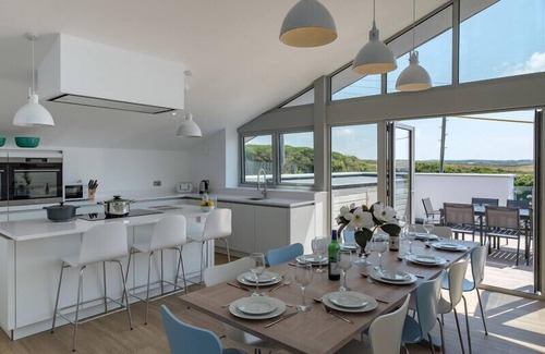 Polzeath Cottage | POINT BREAK, family friendly, with open fire in Polzeath