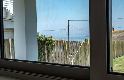Polzeath Cottage | POINT BREAK, family friendly, with open fire in Polzeath