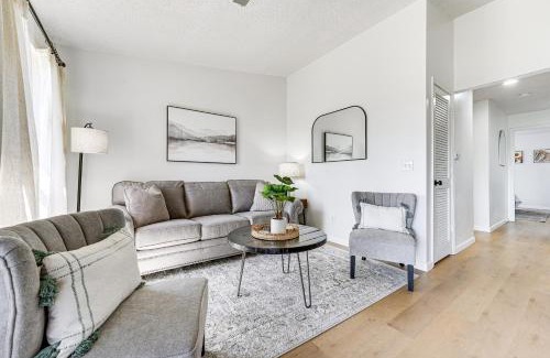 Table Rock Apartment | Pointe Royale Condo Pickleball, Pools and Golf!