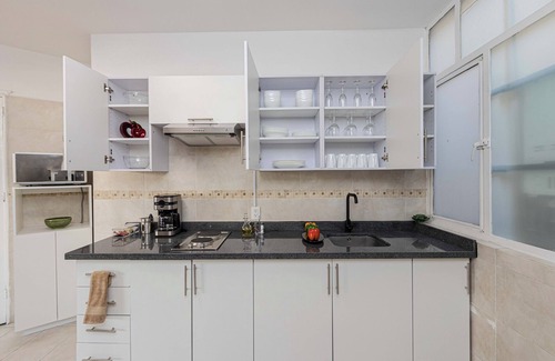 Polanquito Apartment | Polanco Heart Apartments by JV89
