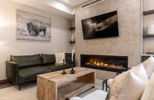 East Kootenay Apartment | Polar Peak by Fernie Central Reservations