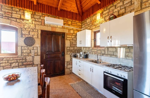Pylos-Nestoras House | Polilimnio Mini Castle - Fotini s Unique Eco Gem
