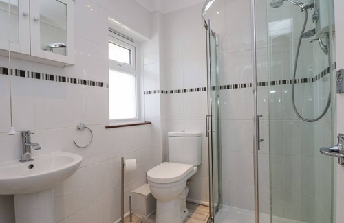 Carlyon Bay House | POLKERRIS VIEW, pet friendly, country holiday cottage in Carlyon Bay