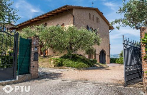 Montelaguardia Villa | PoloTuristicoUmbria Villa del Maestrale