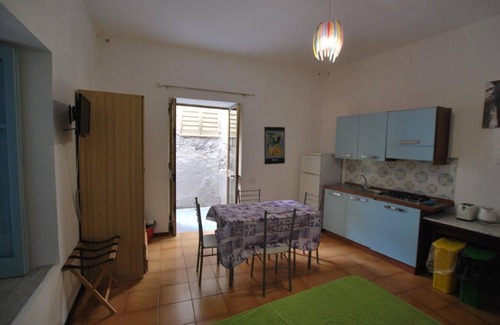 Canneto Apartment | Pomice Studio