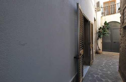 Canneto Apartment | Pomice Studio