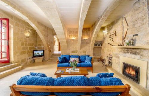 Birbuba House | Ponderosa Holiday Home