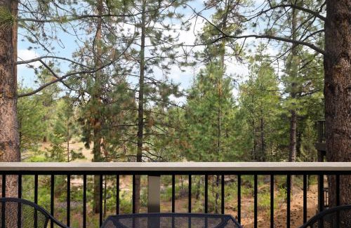 Century West House | Ponderosa Resort Condo for 6
